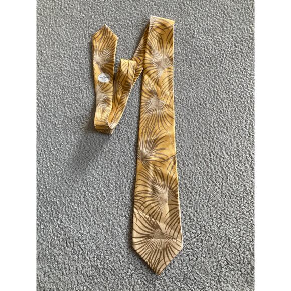Tommy Bahama Tie Silk Hawaiian Floral Tropical Wide Yellow Gold Retro 58" x 4" - Picture 1 of 11